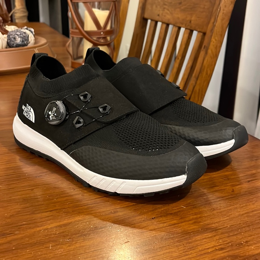 The North Face Touji Boa Urban Explorer Shoes Sneakers black white Mens Size 11